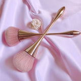 New Cosmetic Makeup Brush Brushes fashion  Foundation Powder Eyeshadow Brush 2018